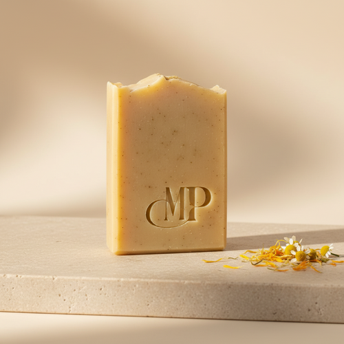 Savon artisanal calendula camomille 120g peaux sensibles sans parfum — Mâ Pô Cosmetics