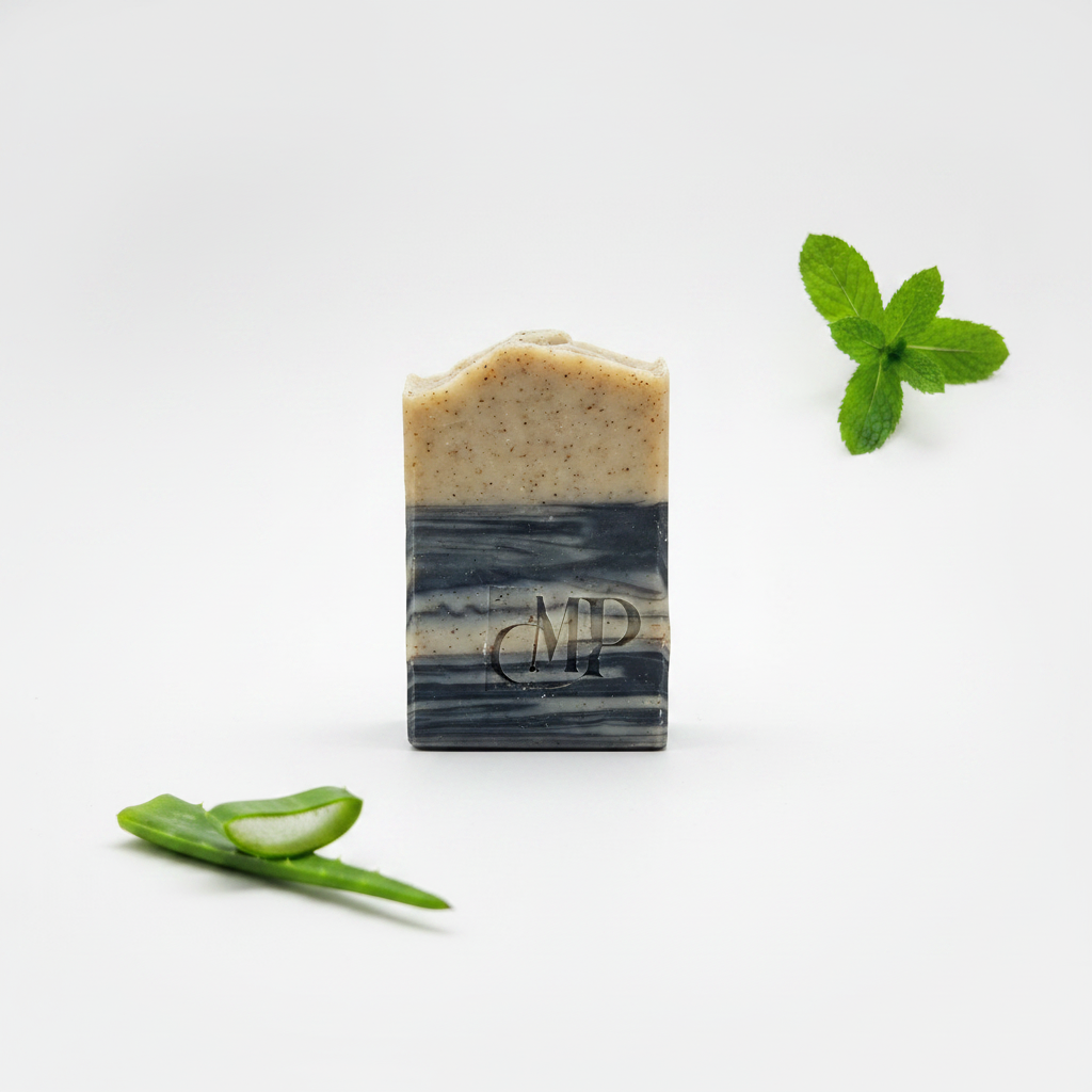Savon artisanal tamanu aloe vera nu - Mâ Pô Cosmetics